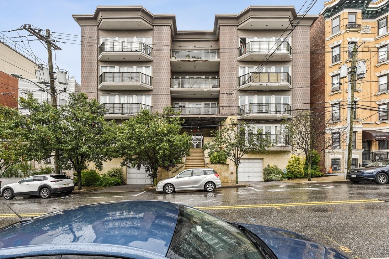 Primary Photo - 34-40 48th St