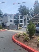 Building Photo - 1407 Evergreen Park Dr SW
