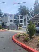 Building Photo - 1407 Evergreen Park Dr SW