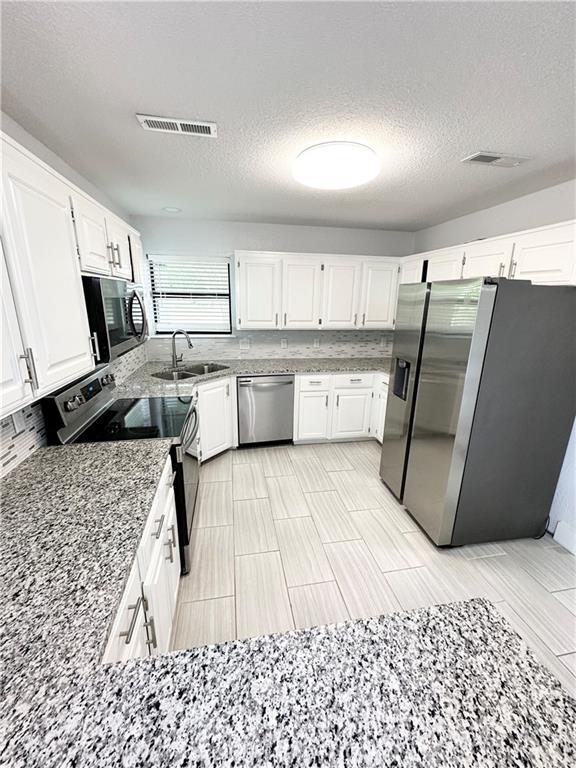 Building Photo - 3706 W Beechwood Dr