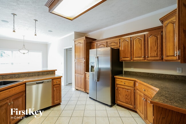 Foto del edificio - 115 Gallant Ct