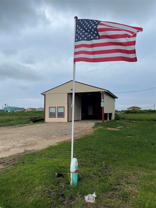 Building Photo - 544 Marlin Dr