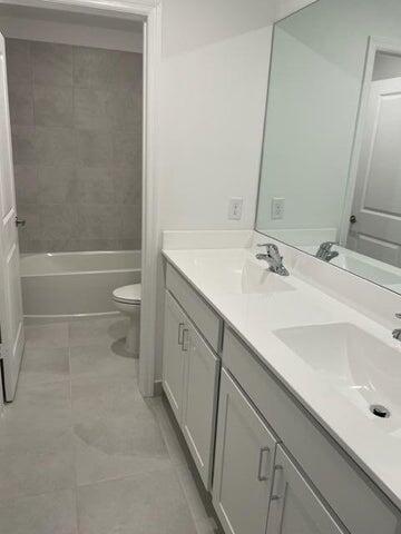 Building Photo - 6737 Broadwater Ln