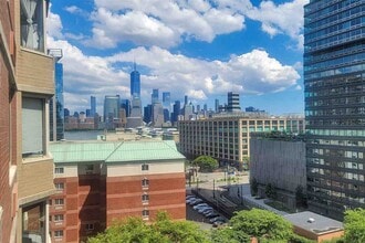 Building Photo - 1 2nd St