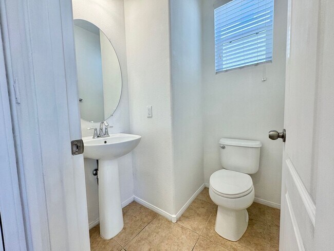 Building Photo - EXPERIENCE THE BEST OF NORTHWEST LAS VEGAS...