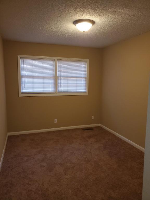 Foto del edificio - 2360 Treadway Dr.