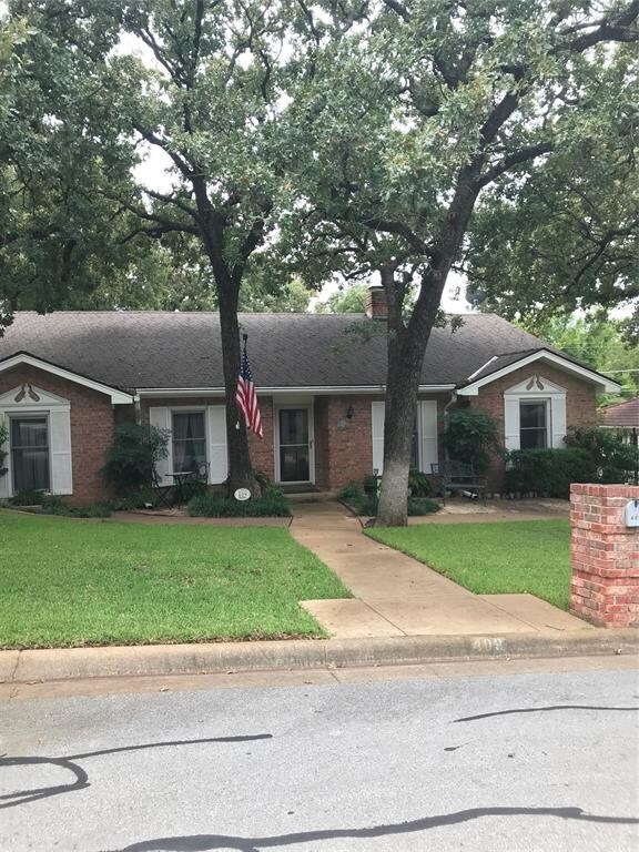 409 Cumberland Dr, Hurst, TX 76054 House for Rent in Hurst, TX