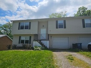Building Photo - 906 Allen Dr