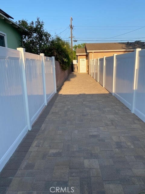 Foto del edificio - 6954 Jellico Ave