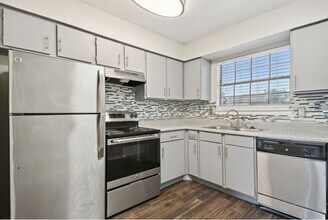 Building Photo - Blakely Apartments