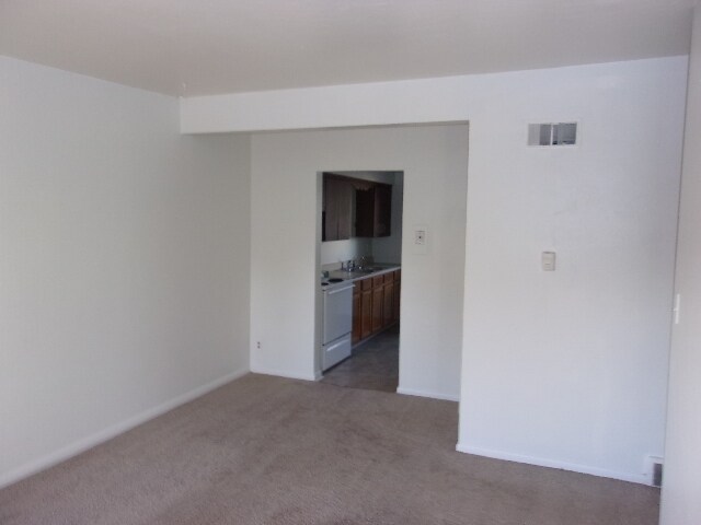 Building Photo - 5551 S Delaware St
