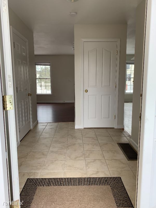 Building Photo - 3 br, 3 bath Condo - 8 Merlot Ct 4 Unit 4