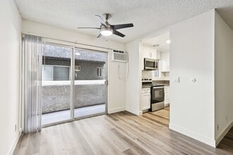 Building Photo - Victoria Apartments