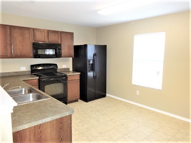 Building Photo - 721 Rio Bravo Drive