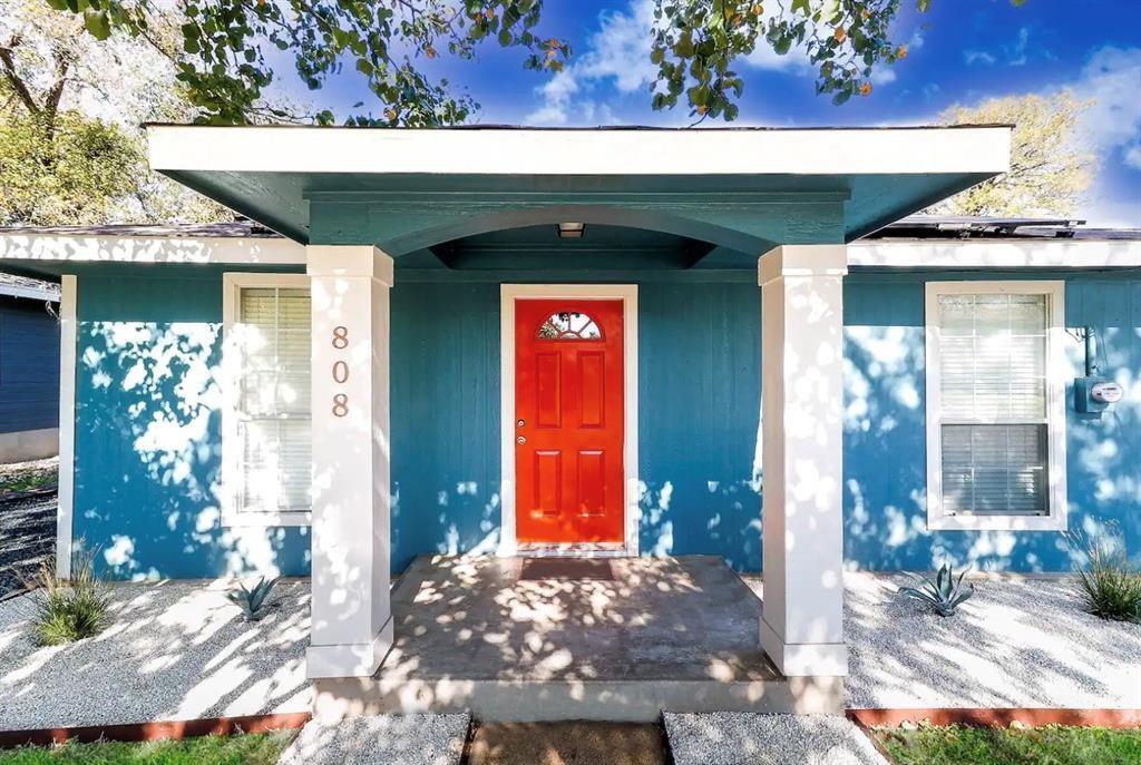Foto principal - 808 E Austin Ave