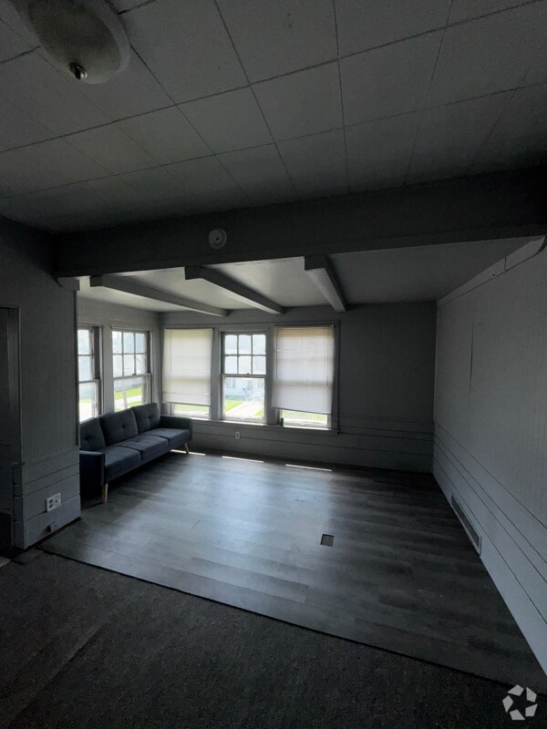 Building Photo - 1211 Starr Ave