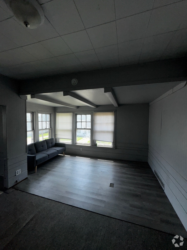Building Photo - 1211 Starr Ave