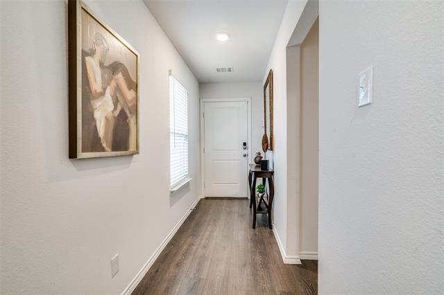 Foto del edificio - 1075 Old Oaks Dr