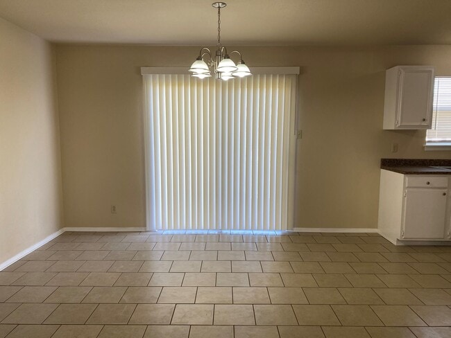 Building Photo - 1045 Vly Frg Dr