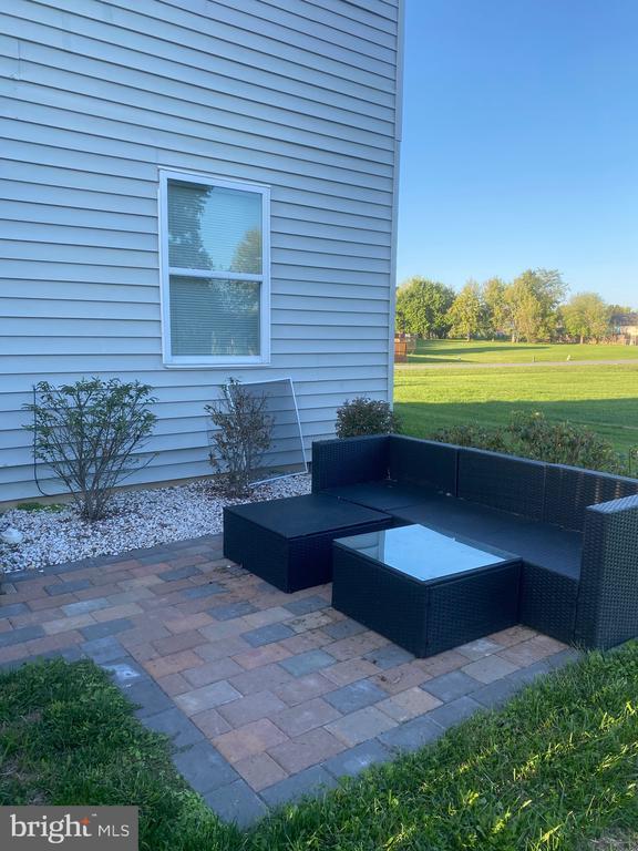 Foto del edificio - 208 Hackberry Dr