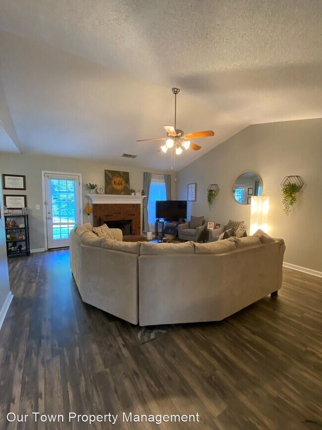 Building Photo - 3 br, 2 bath House - 131 Port Ln
