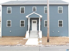 Building Photo - 11 Glastonbury Ave