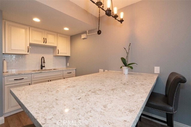 Building Photo - 24055 Paseo Del Lago