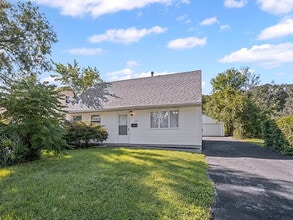 Building Photo - 243 Arcadia St