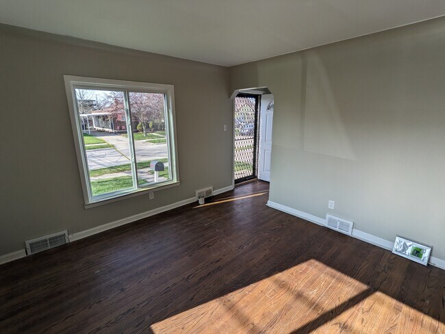 Foto del edificio - 17639 Woodland St