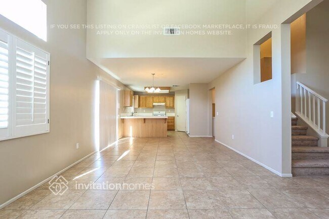Building Photo - 1420 Sunswept Dr