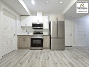 Building Photo - 8020 Kiriak Link SW