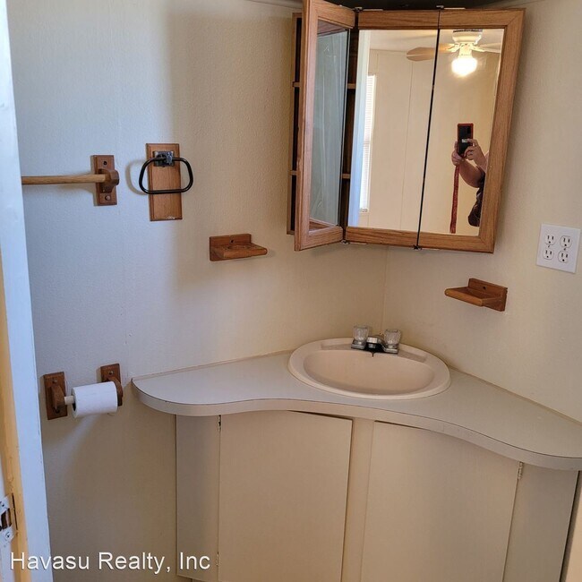 Foto del edificio - 2 br, 2 bath House - 5875 N. Reef Blvd.