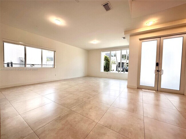 Foto del edificio - 10258 NW 74th Terrace