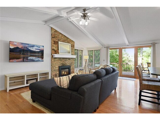 Foto del edificio - 3020 Casco Point Rd