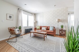 Building Photo - 28 Netherwood Pl