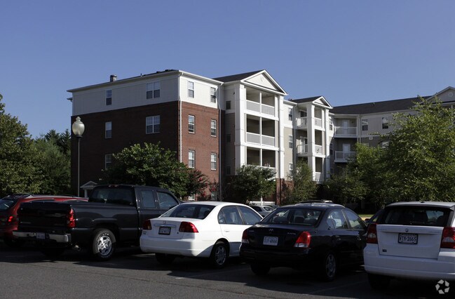 Building Photo - Park Place Senior