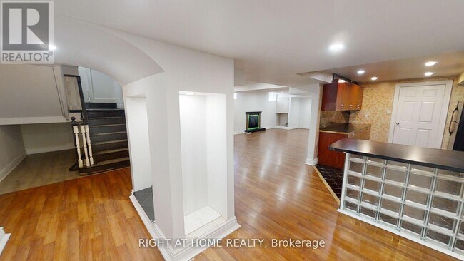 Building Photo - 31 Northgate Crescent