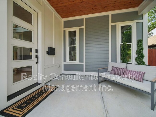 Building Photo - 708 Cross Trl Dr
