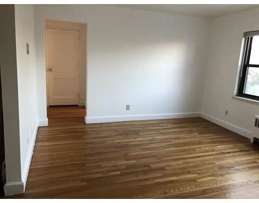 Building Photo - 101 Nahant St