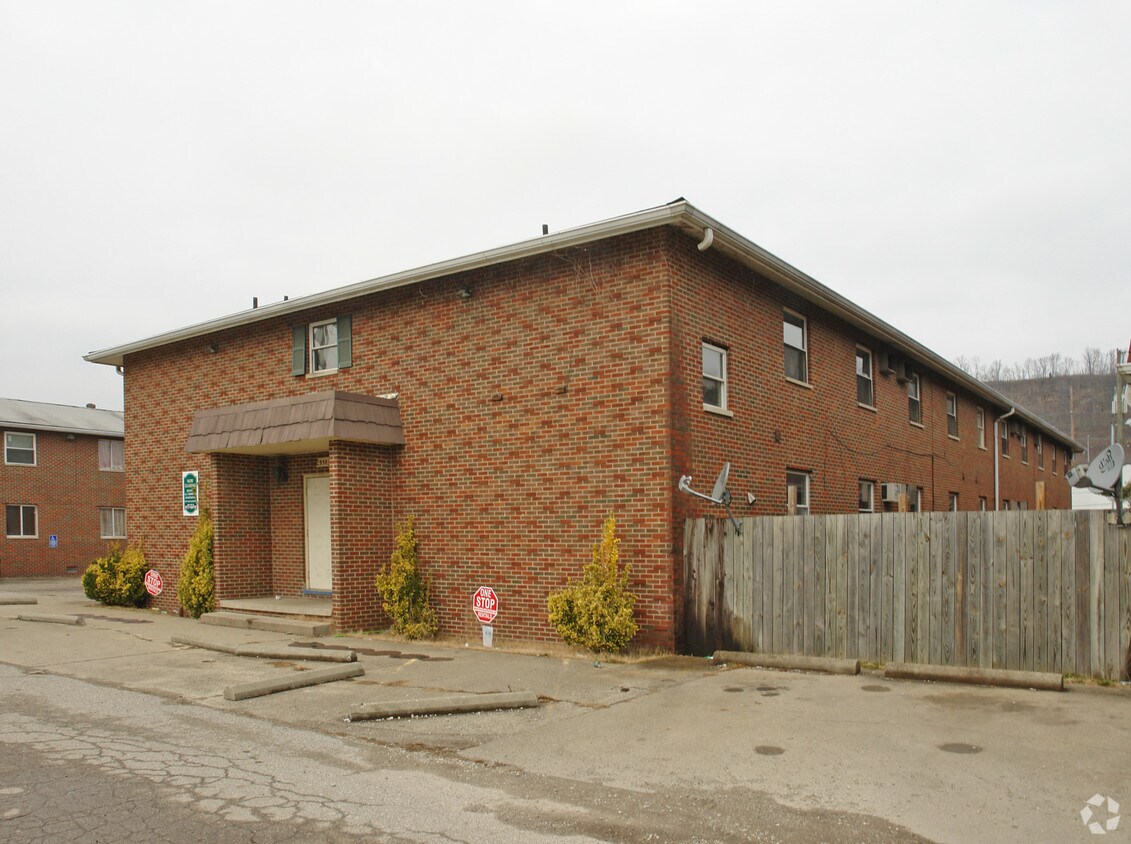 Foto principal - 950-960 Township Rd 1118