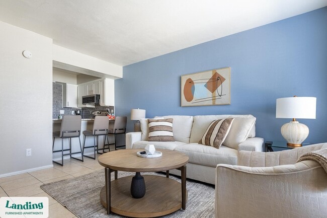 Building Photo - 5704 W Thomas Rd