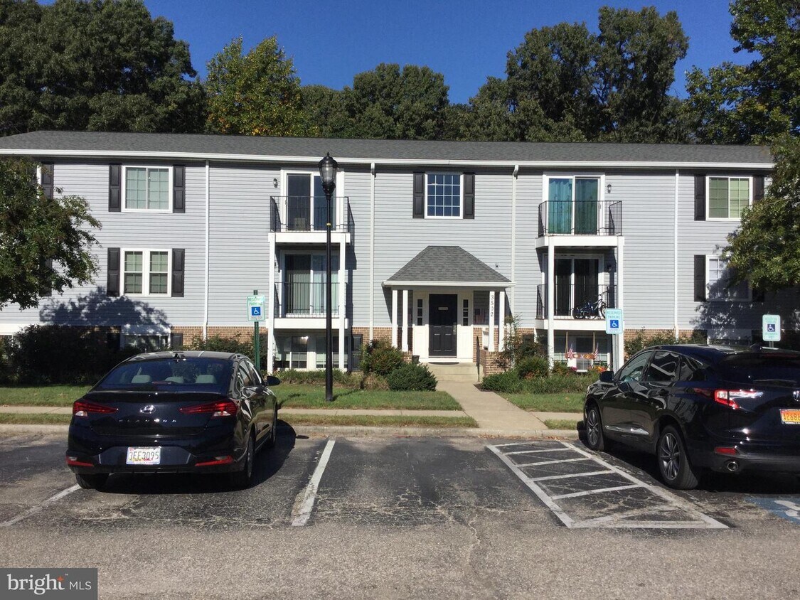 3502 Lochearn Ct Unit 502A, Pasadena, MD 21122 Condo for Rent in