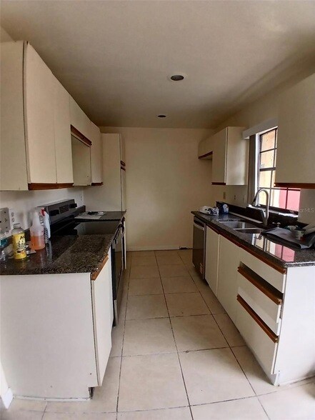 Foto del edificio - 7454 Wynnewood Square