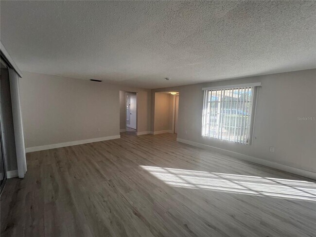 Building Photo - 22328 Yonkers Ave