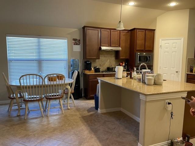 Foto del edificio - 2712 Golfview Dr