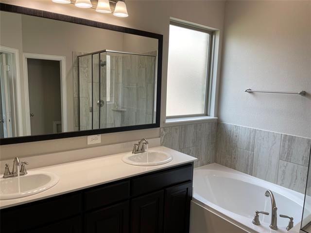 Building Photo - 2209 Derringer Dr