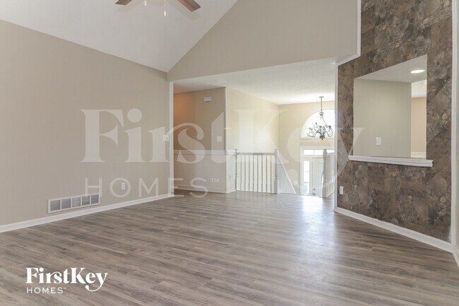 Foto del edificio - 67 Saddle Brooke Dr