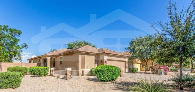 Foto del edificio - Golf Course Home in Queen Creek 3/2 + Den