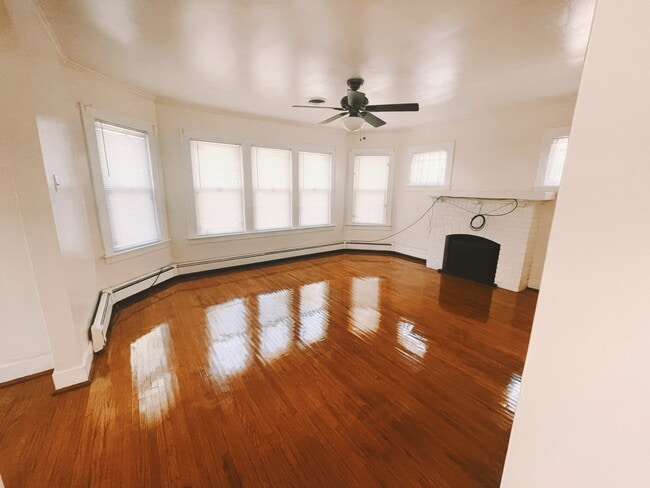 Building Photo - 1212 Briargate Ave