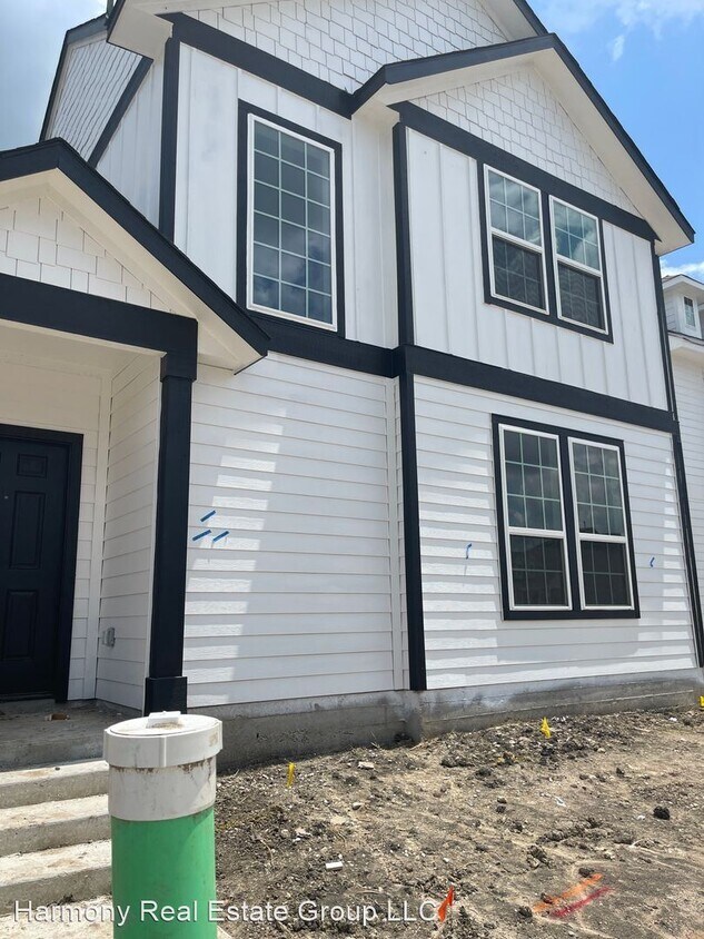 Foto principal - 3 br, 2.5 bath House - 1334 Goforth